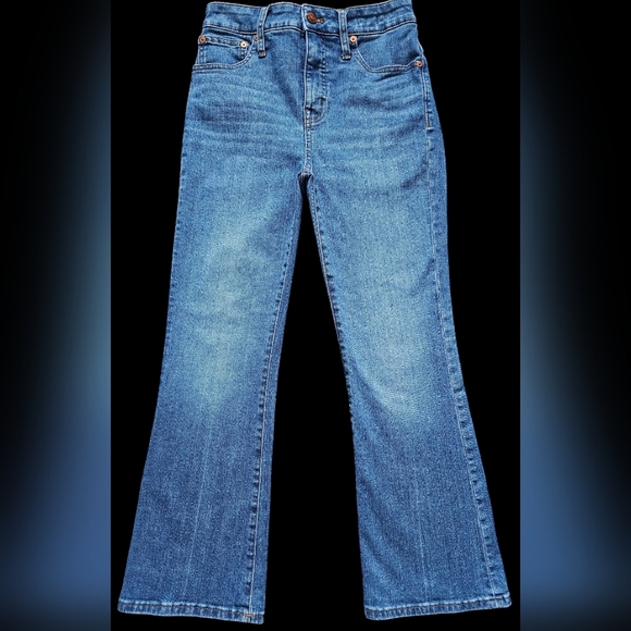 Madewell Denim - Madewell "Curvy Cali Demi-Boot" Jeans, size 26. Indigo color.